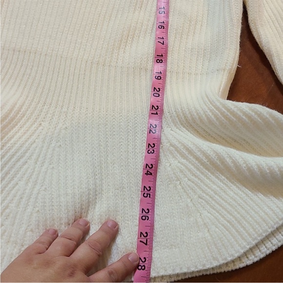 Cream Ribbed Knit Sweater - Picture 6 of 7